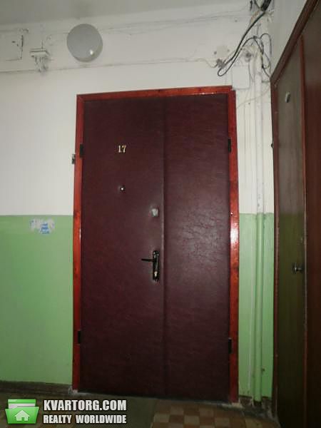 Sell 2-room apartment. Киев, Метростроевская — photo 3