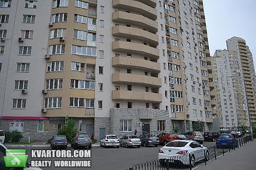 Sell 3-room apartment. Киев,  Урловская — photo 1