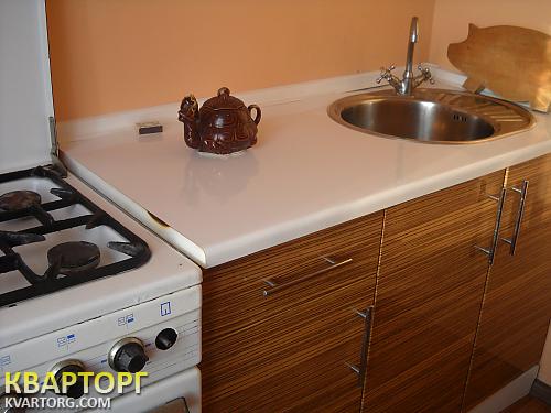 Rent out 2-room apartment. Киев,  Дарницкий бул — photo 2