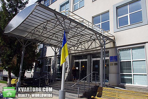 Rent out office. Киев, Мельникова — photo 1