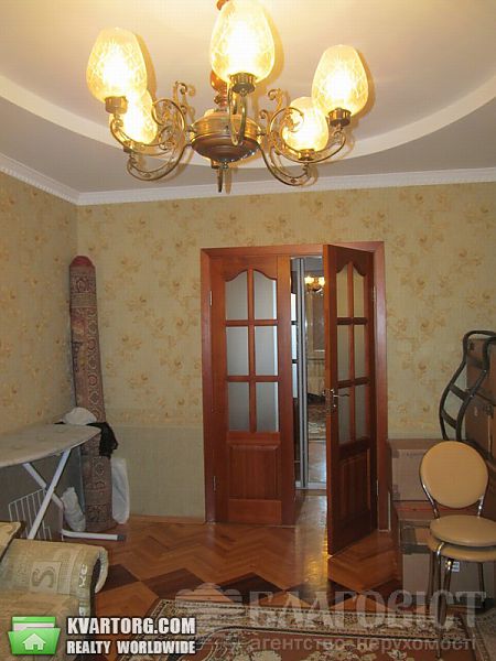Sell 3-room apartment. Киев, Харьковское шоссе — photo 3