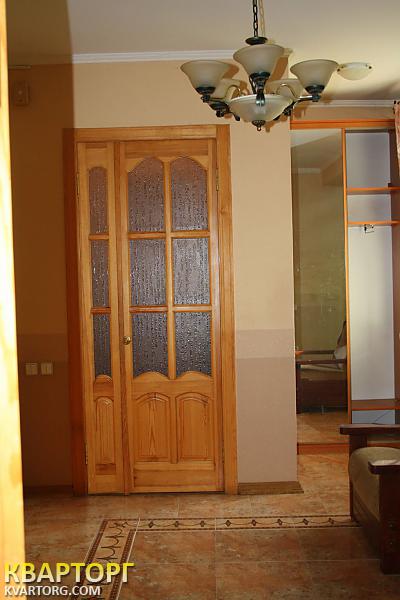 Rent out house. Киев, Новоселки — photo 5