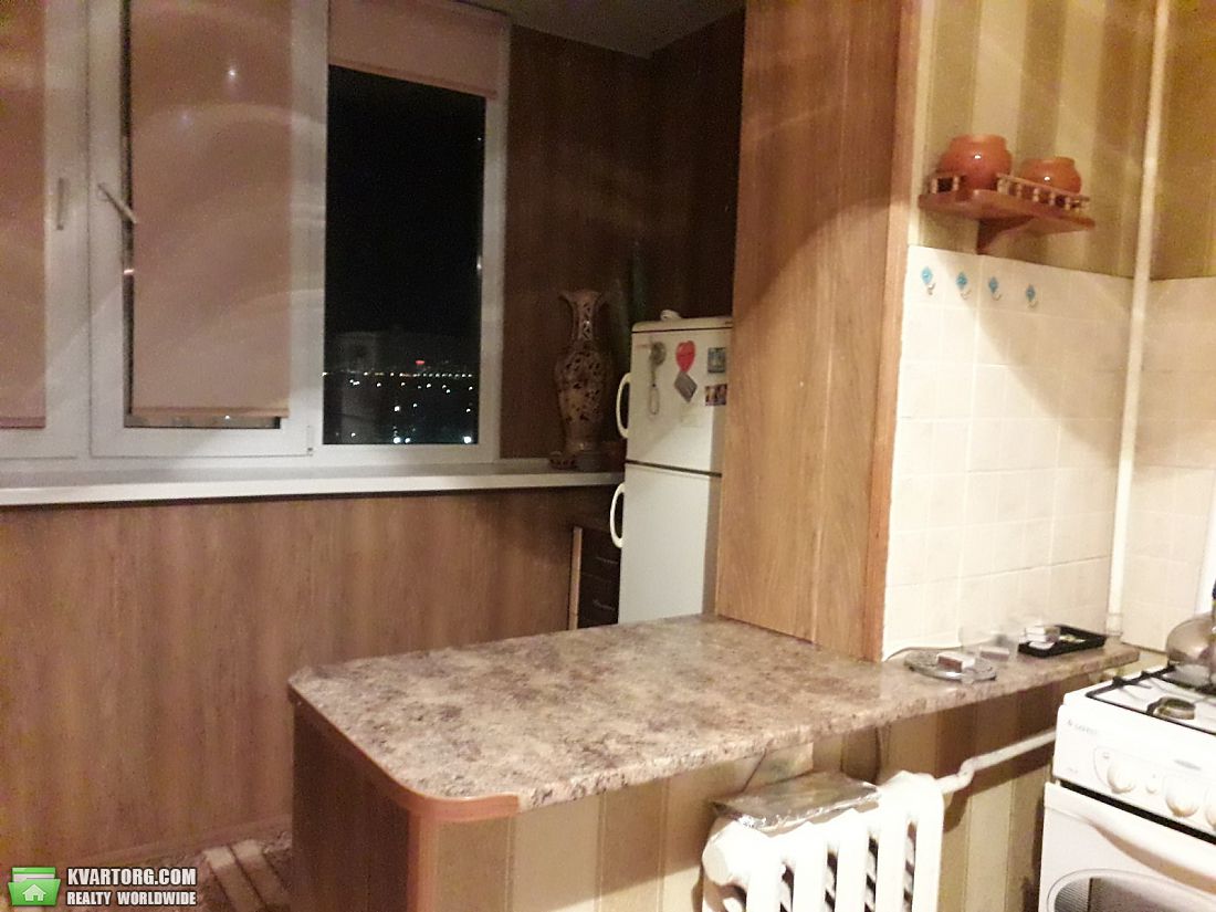 Rent out 1-room apartment. Киев,  Радужная — photo 2