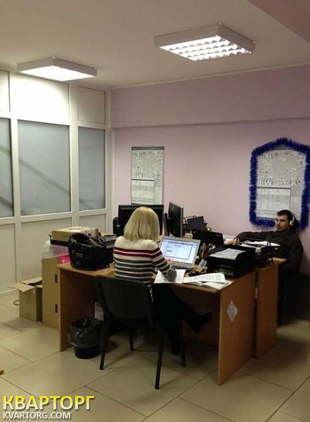 Rent out office. Киев, Житнеторжская пл — photo 2