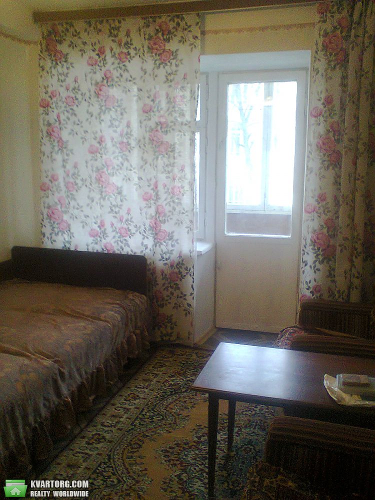 Rent out 2-room apartment. Киев,  Фрунзе Кириловская — photo 6