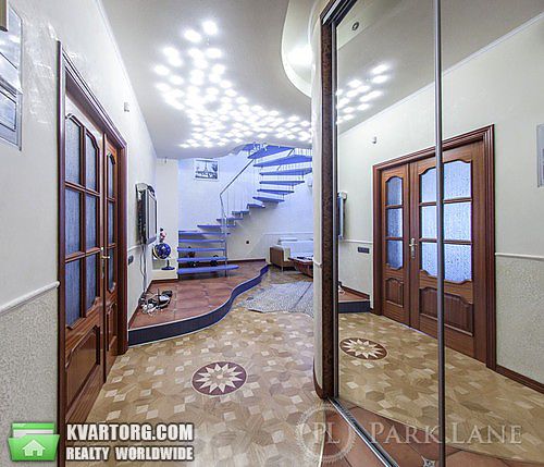 Sell 5-room apartment. Киев, Богомольца — photo 9