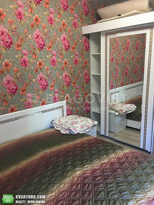 Rent out 2-room apartment. Киев, Регенераторна — photo 2