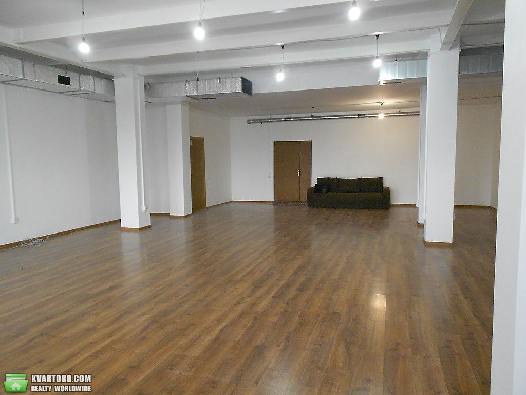 Rent out office. Киев,  Харьковское шоссе — photo 1