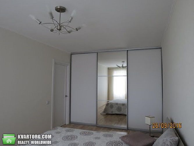 Sell 2-room apartment. Киев, Деревлянская — photo 2