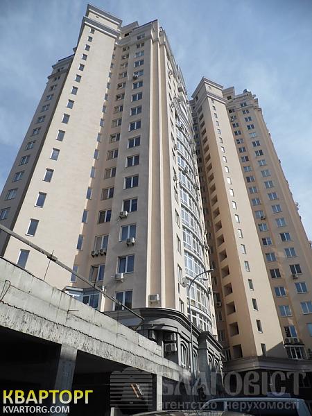 Sell multi-room apartment. Киев,  Дмитриевская — photo 1