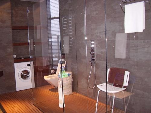 Sell 2-room apartment. Днепропетровск, Карла Маркса проспект — photo 7