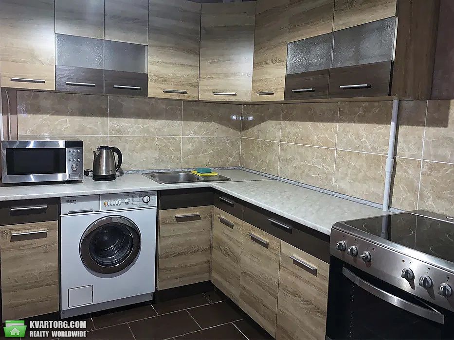Sell 1-room apartment. Киев,  Соломенская — photo 1
