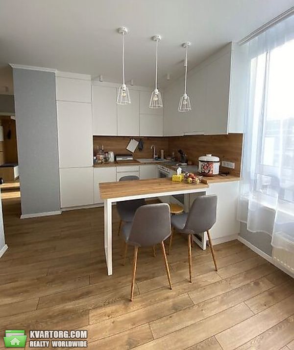 Sell 2-room apartment. Киев,  Салютная — photo 2