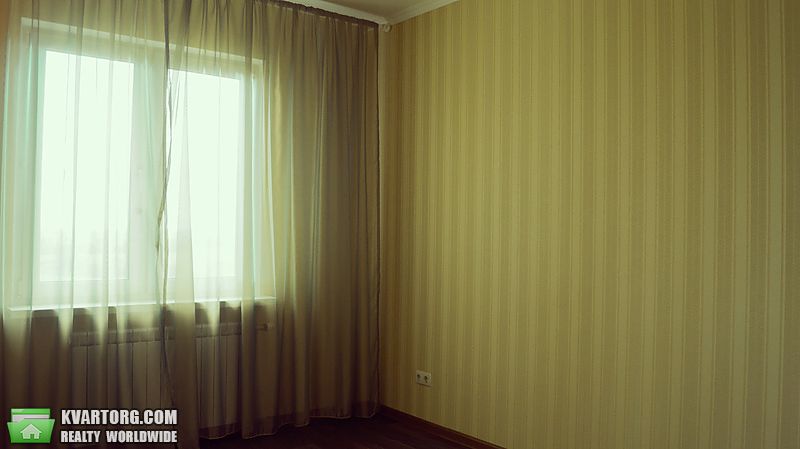 Sell 3-room apartment. Киев,  Милославская — photo 8