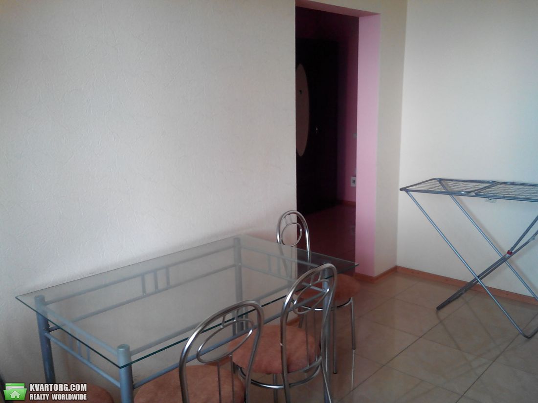 Sell 2-room apartment. Киев,  Бажана — photo 2