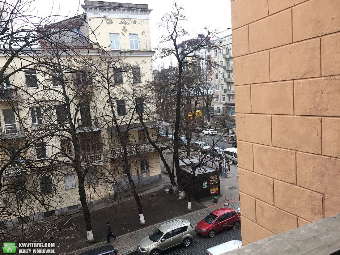 Sell 2-room apartment. Киев,  Богдана Хмельницкого — photo 3