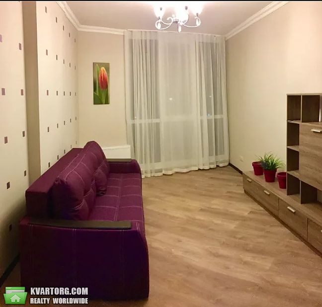 Rent out 2-room apartment. Киев,  Светлая — photo 3