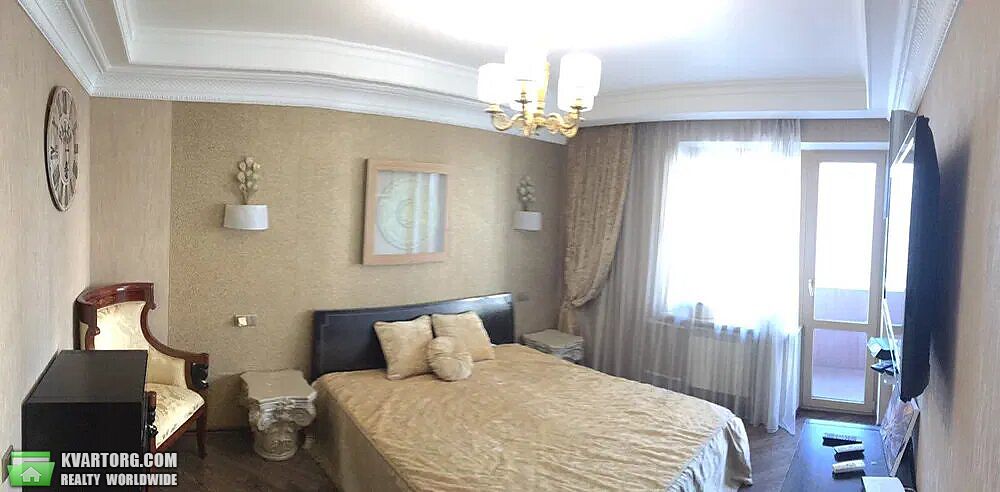 Rent out 2-room apartment. Киев,  Большая Васильковская — photo 1