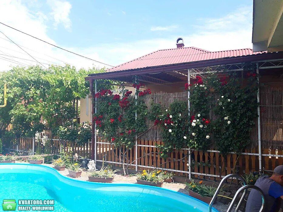 Sell house. Ужгород, Центральная — photo 1
