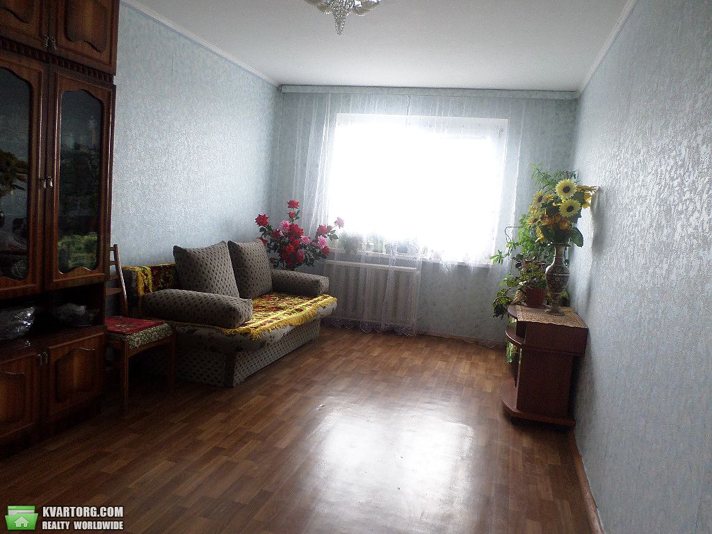 Sell 3-room apartment. Киев,  Орловская — photo 1