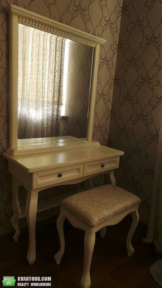 Rent out 2-room apartment. Киев,  Днепровская наб — photo 6