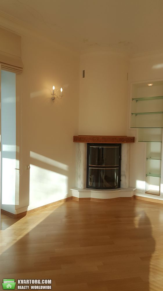 Sell 4-room apartment. Киев,  Музейный пер — photo 4