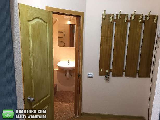 Rent out 1-room apartment. Киев,  Братиславская — photo 9