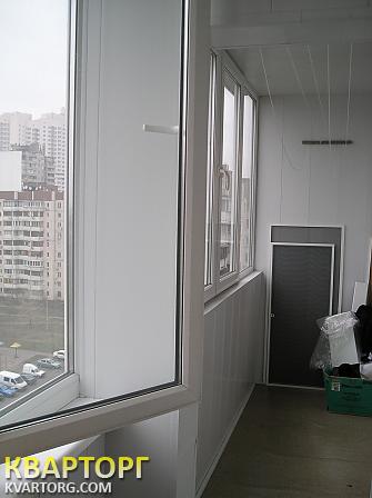 Rent out 2-room apartment. Киев,  Крушельницкой — photo 8