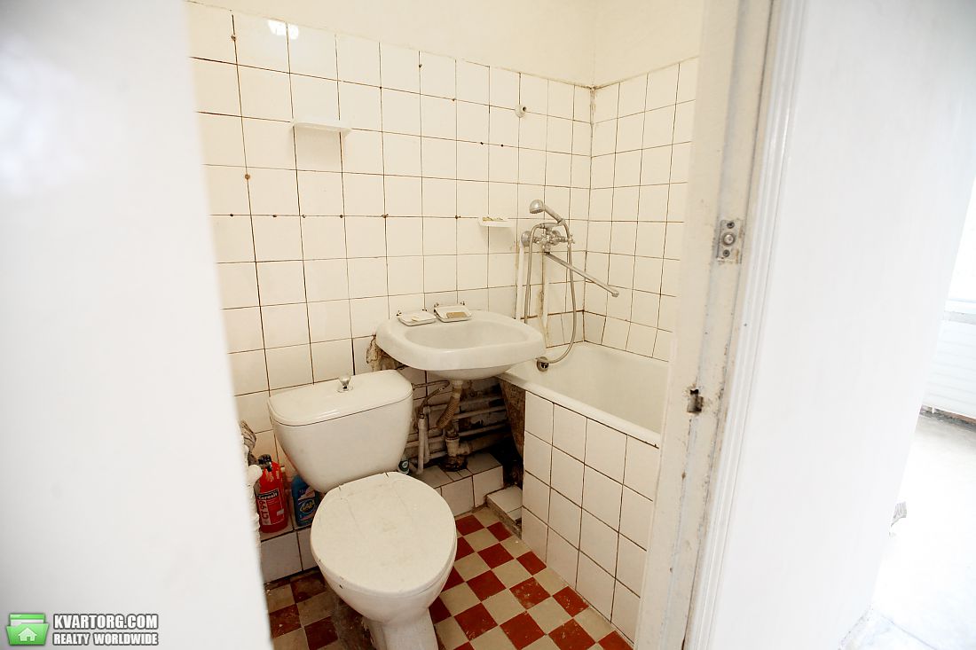 Sell 1-room apartment. Киев,  Милютенко — photo 8