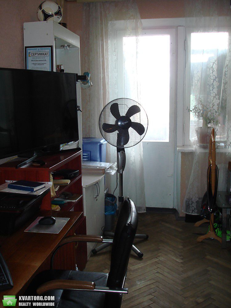 Sell 3-room apartment. Киев,  Щорса — photo 6