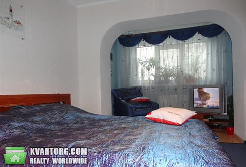 Sell 3-room apartment. Киев, Уборевича — photo 2