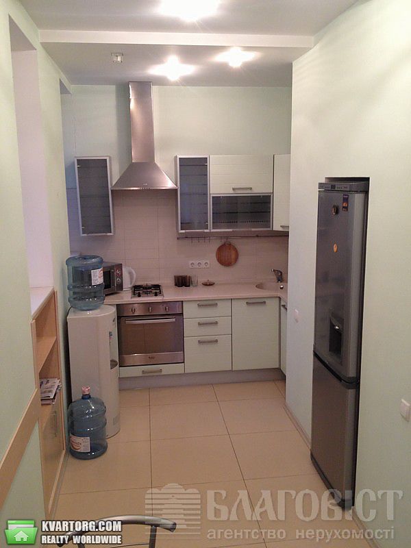 Sell 2-room apartment. Киев,  Богдана Хмельницкого — photo 4
