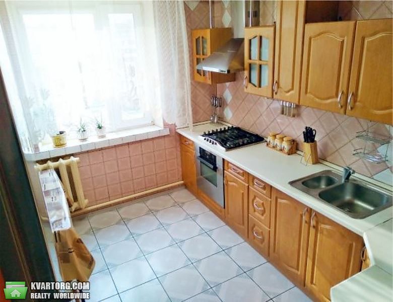 Sell 3-room apartment. Киев,  Северная — photo 1