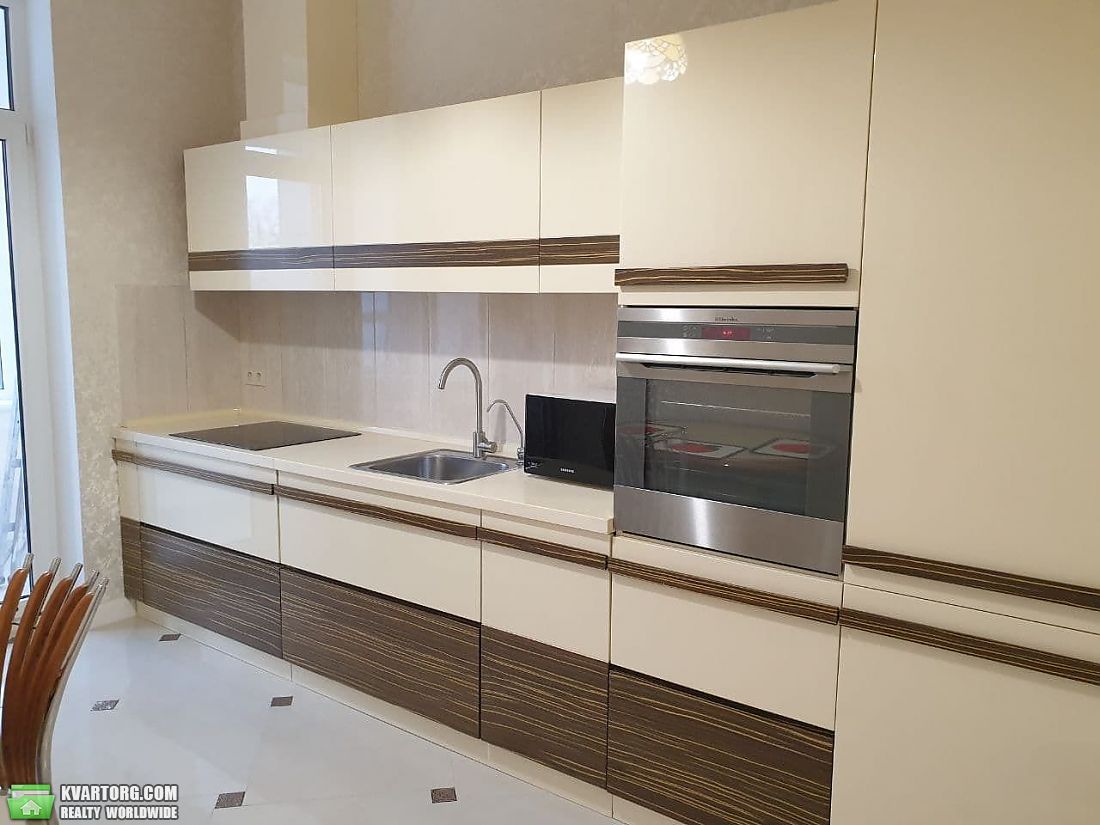 Rent out 1-room apartment. Киев, Никольско Слободская — photo 1