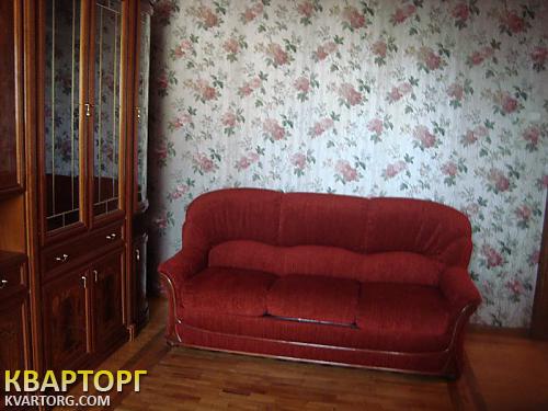 Rent out 3-room apartment. Киев, Драйзера Теодора ул. — photo 3