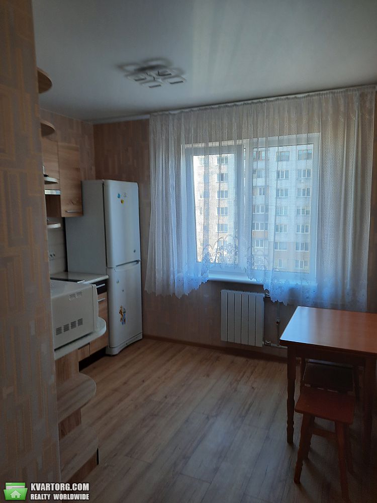 Rent out 2-room apartment. Киев,  Правды пр — photo 3