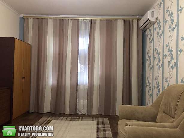 Sell 3-room apartment. Киев,  Вишняковская — photo 2