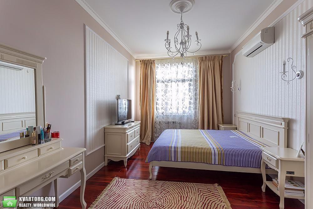 Rent out 3-room apartment. Киев,  Щорса — photo 5