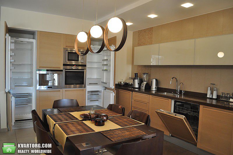 Rent out 3-room apartment. Киев, Черновола — photo 3