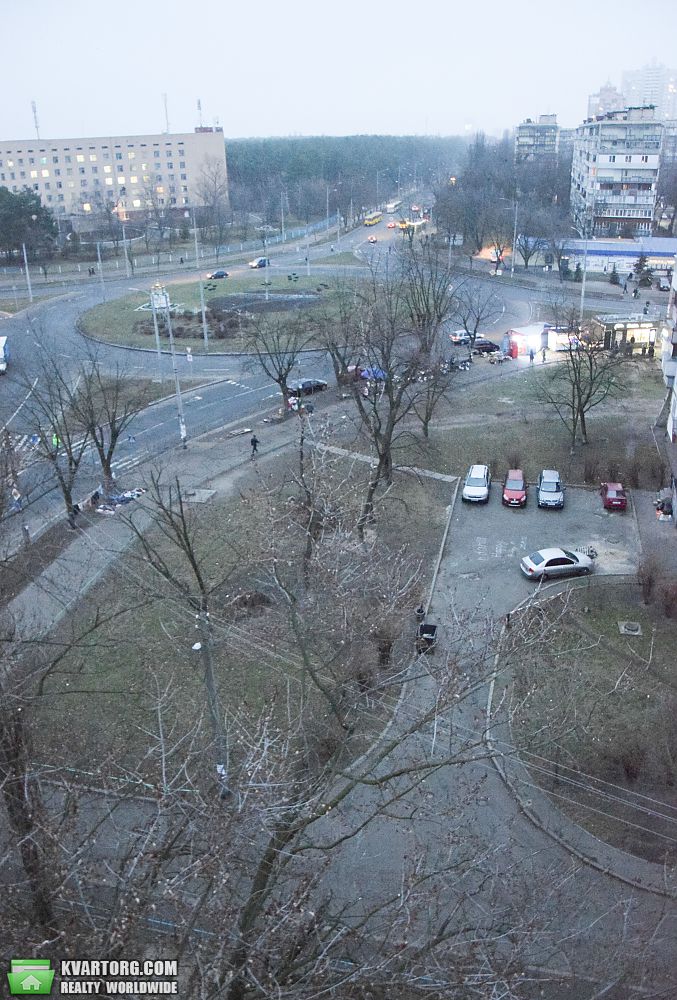 Sell 2-room apartment. Киев,  Жукова — photo 4
