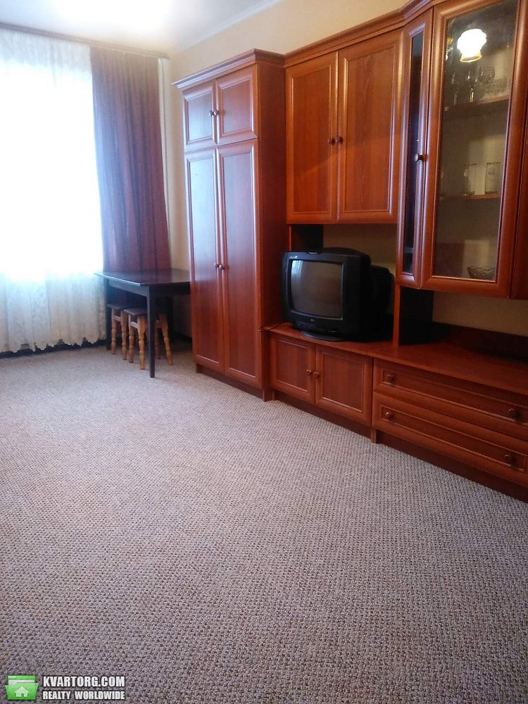 Rent out 1-room apartment. Вишневое, Машиностроителей — photo 4