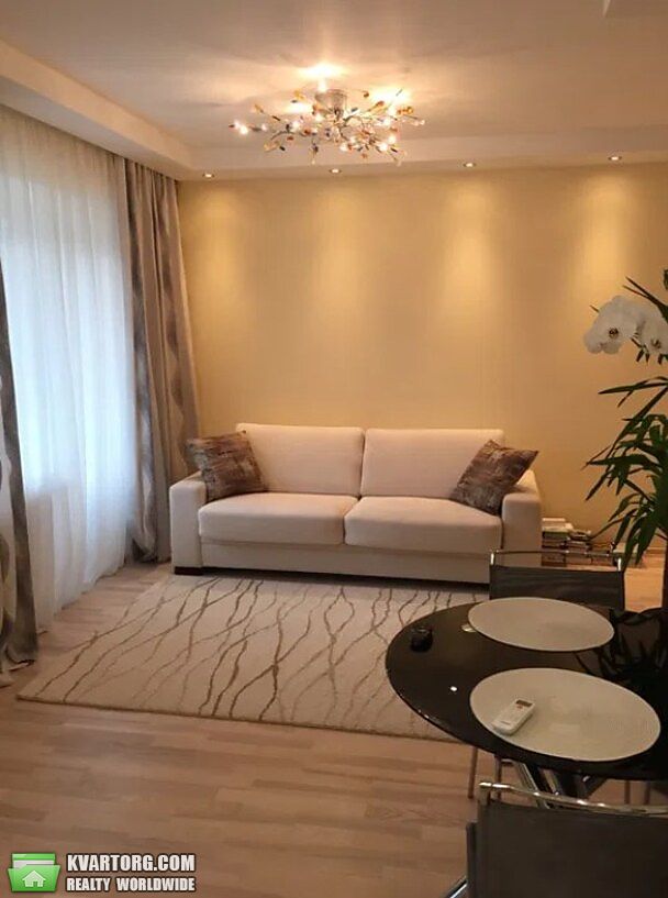 Rent out 1-room apartment. Киев, Бойчука — photo 4