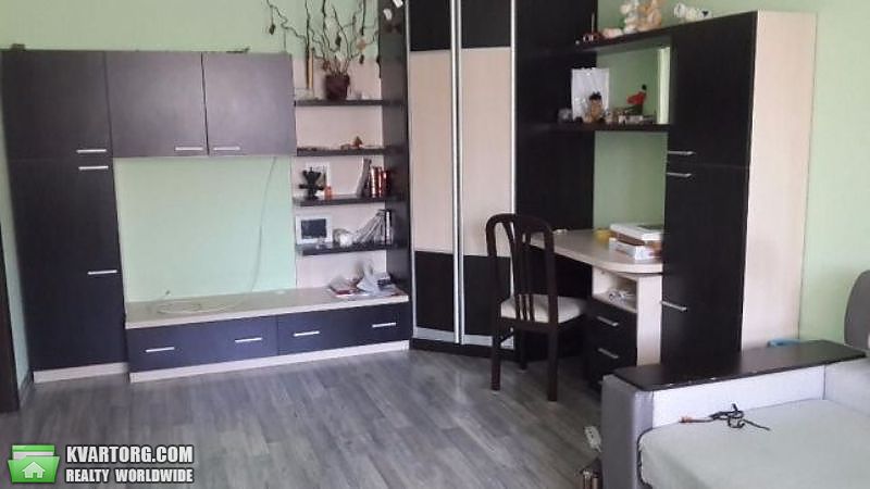 Sell 2-room apartment. Киев,  Урловская — photo 4