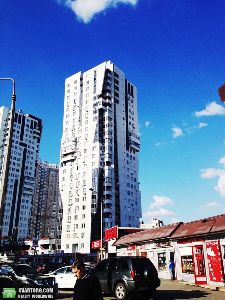 Rent out 2-room apartment. Киев,  Срибнокильская — photo 2