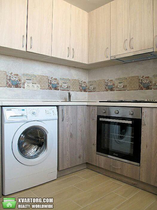 Rent out 1-room apartment. Киев,  Крушельницкой — photo 6