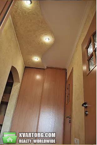 Rent out 2-room apartment. Киев,  Мишуги — photo 4