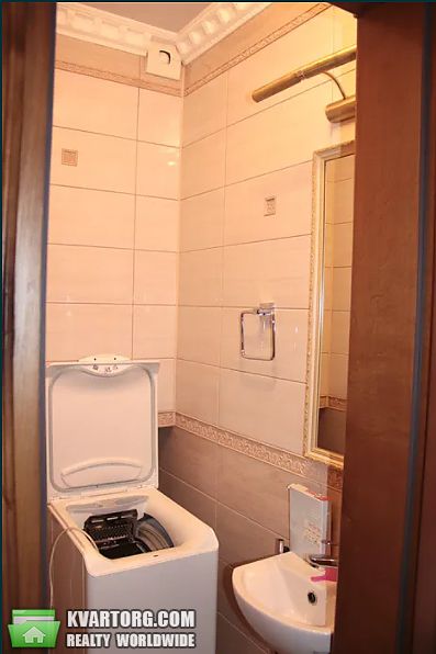 Rent out 3-room apartment. Львов, Сорочинська 4 — photo 3