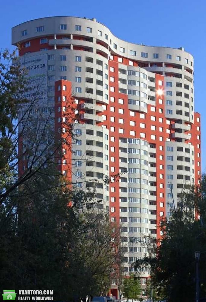 Rent out 2-room apartment. Киев,  Запорожца — photo 1