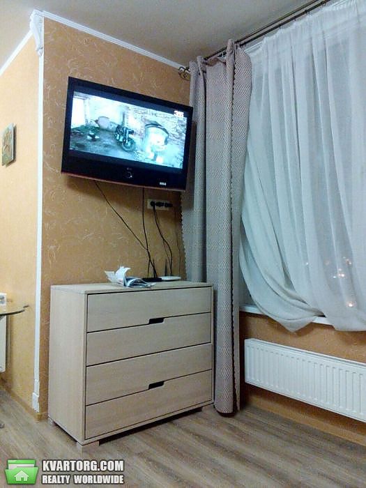 Rent out 1-room apartment. Киев,  Богатырская — photo 3