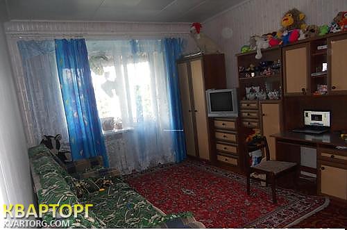 Sell 2-room apartment. Киев,  Российская — photo 1